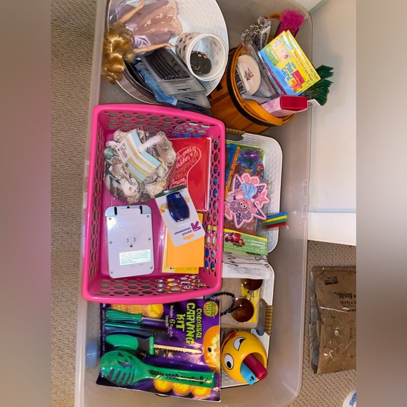 YARD SALE !!!!! - Picture 6 of 7